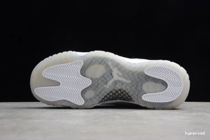 Hyperoad 11 WHITE METALLIC - RETRO SILVER JORDAN 1212